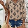 81Z-stBrOUL._AC_SY445_.jpg SHEWIN Women's Casual V Neck Floral Blouse