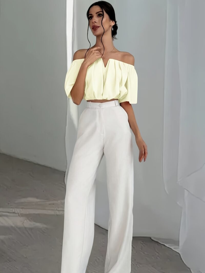 d220786d-fd17-4259-8c51-e52a5ea3fa95.jpg Women's Elegant V-Neck Solid Color Short Blouse – Apricot